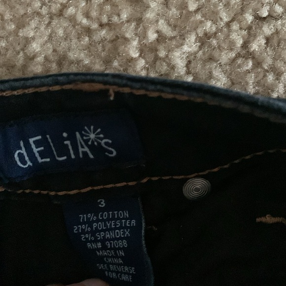 Delia’s Olivia Denim Jeans - Picture 3 of 5
